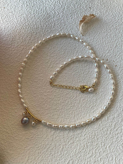 Petite Queen Necklace - SOLIS