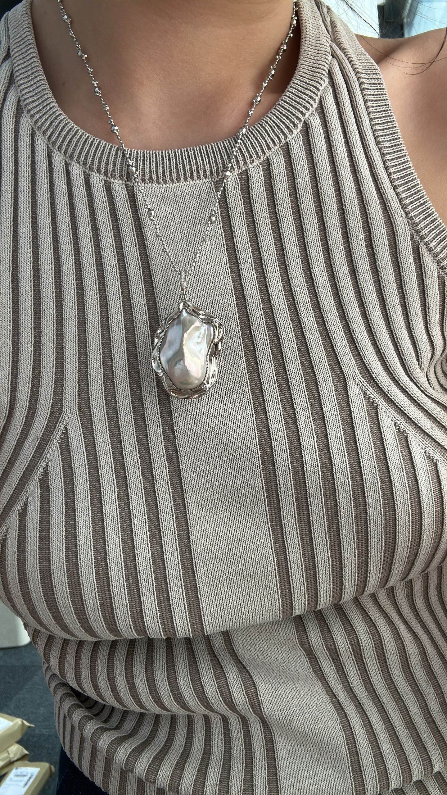 Private Treasures · Flame Baroque Pearl Pendant · One of a Kind - SOLIS