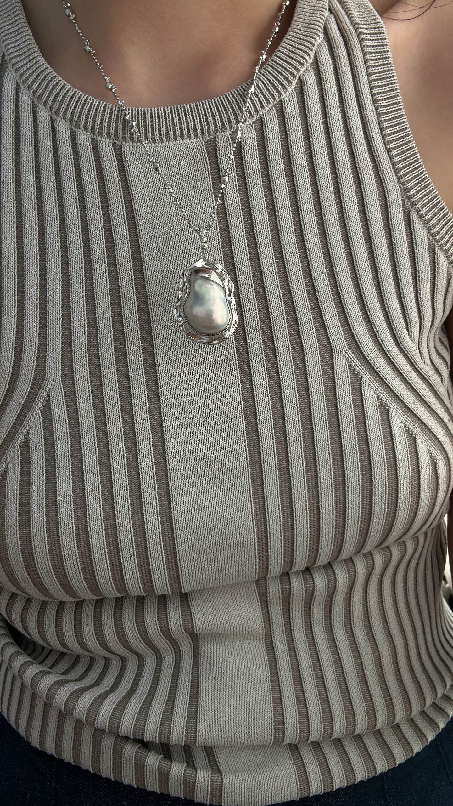 Private Treasures · Ocean Baroque Pearl Pendant · One of a Kind - SOLIS