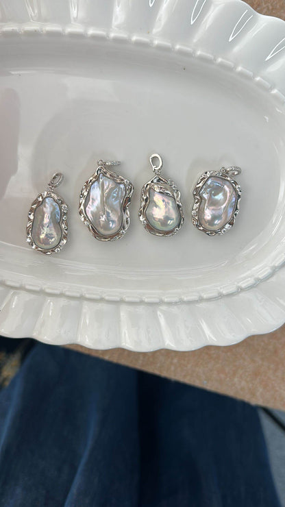 Private Treasures · Flame Baroque Pearl Pendant · One of a Kind - SOLIS