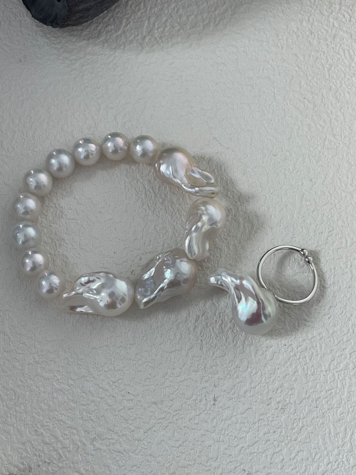 Baroque Freshwater Pearl Bracelet (Sterling Silver)