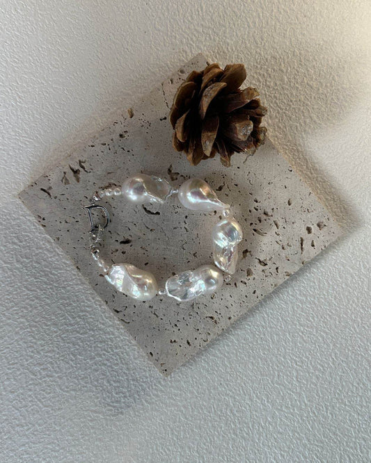 Baroque Freshwater Pearl Bracelet with Seed Pearl Spacers&nbsp; - SOLIS