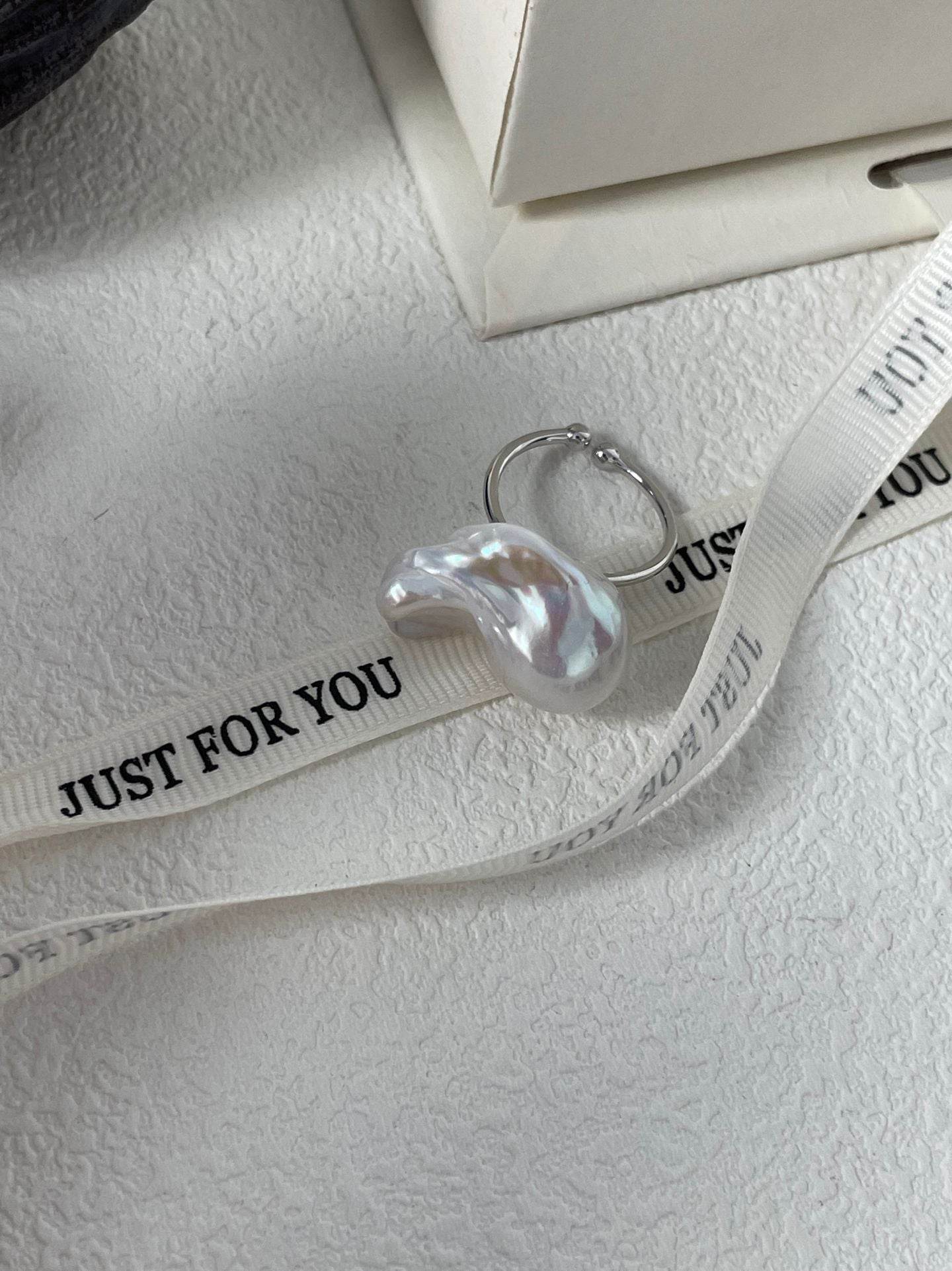 Baroque Freshwater Pearl Ring (Sterling Silver, Adjustable) - SOLIS