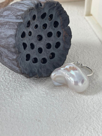 Baroque Freshwater Pearl Ring (Sterling Silver, Adjustable) - SOLIS
