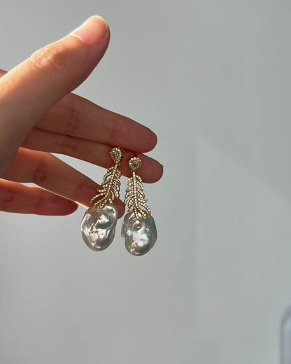 Private Treasures ·Golden Feather + Flawless Baroque - SOLIS