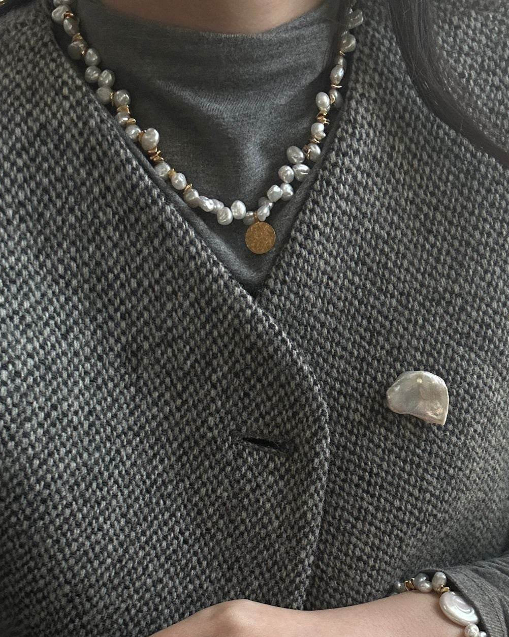 Gold Medallion & Coin Pearl Keshi Set - SOLIS