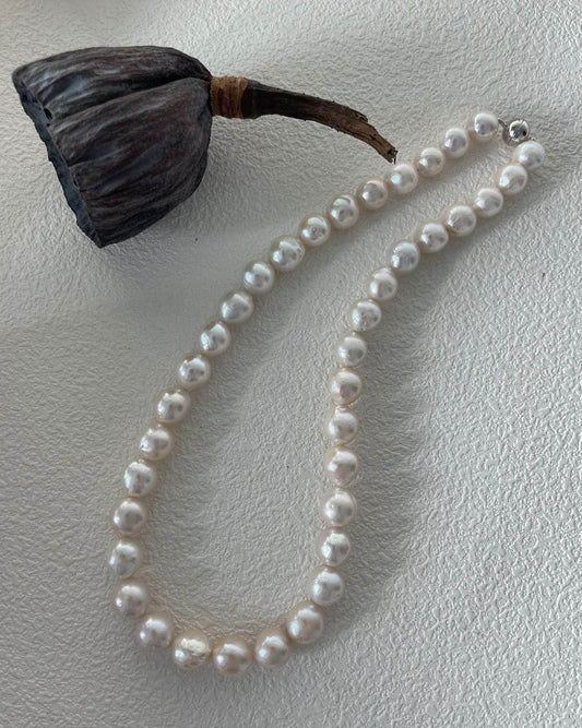 Edison Freshwater Pearl Necklace – Sterling Silver Clasp - SOLIS