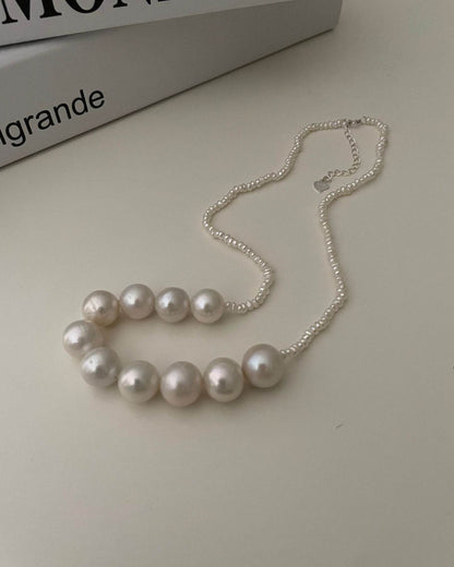 Smiling Pearl Necklace - SOLIS