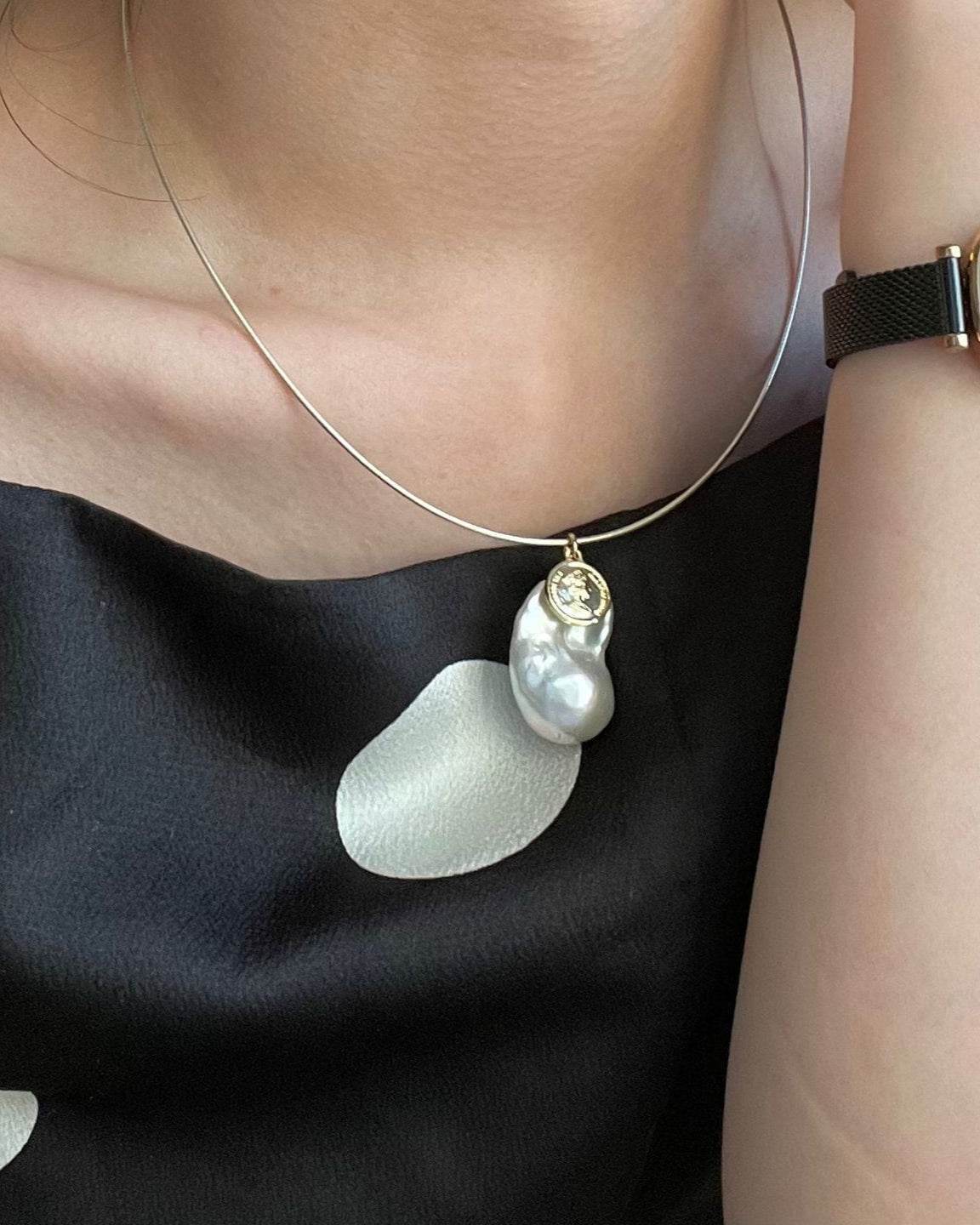 Baroque Halo Necklace - SOLIS