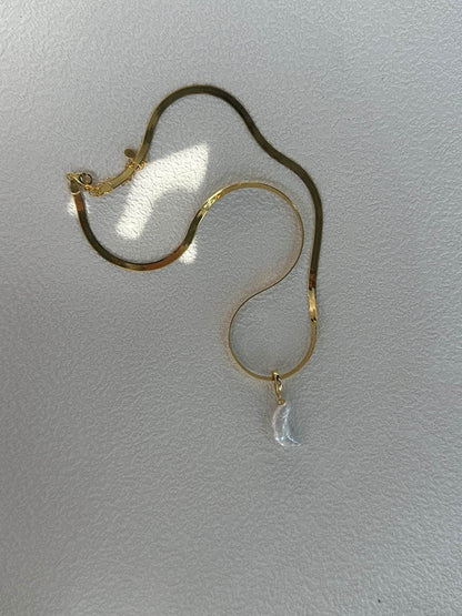 Freshwater Pearl Crescent Moonlight Necklace - SOLIS