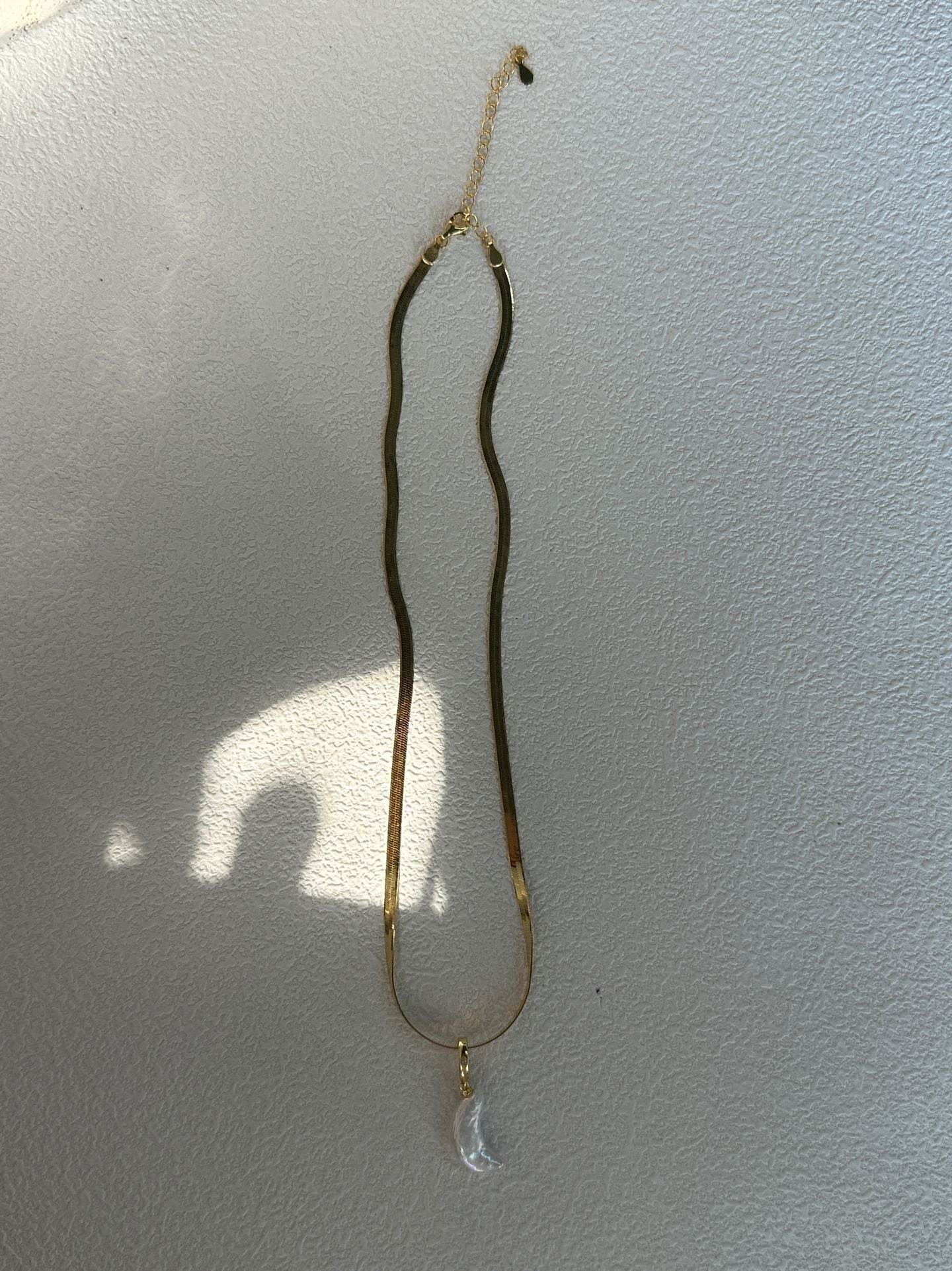 Freshwater Pearl Crescent Moonlight Necklace - SOLIS