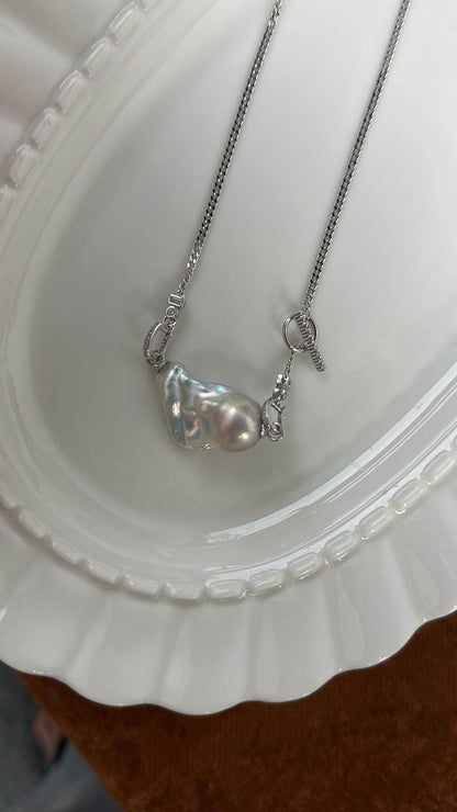 Private Treasures · Baroque Pearl Cuban Necklace - SOLIS