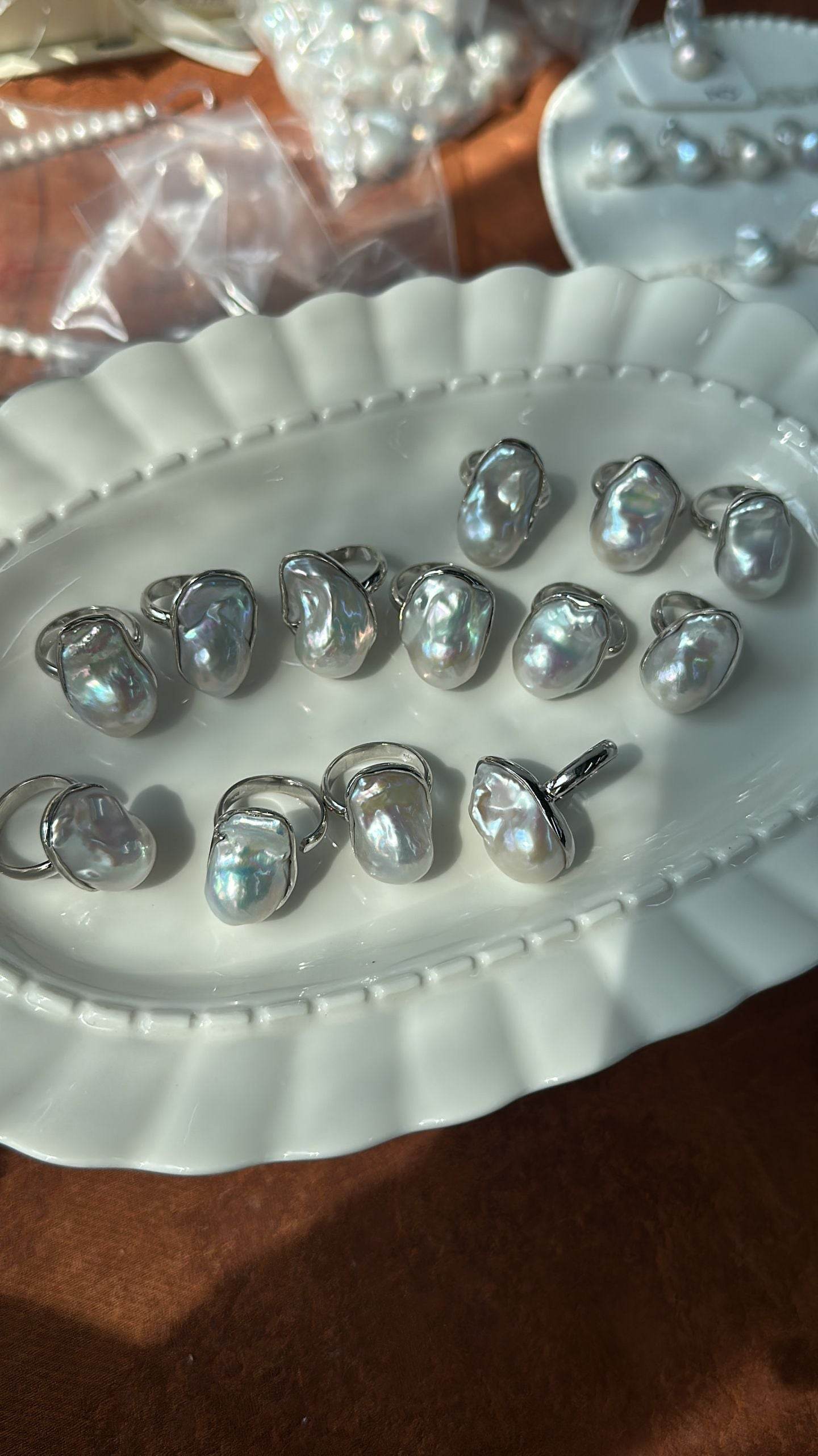 Private Treasures · Baroque Pearl Open Ring - SOLIS