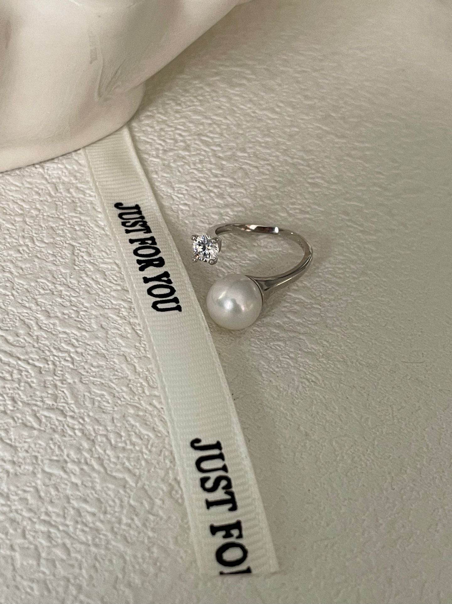 Freshwater Pearl & Zircon Open Ring - SOLIS