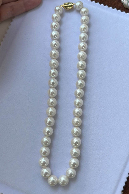 Private Treasure · Lustre Whisper · Necklace - SOLIS