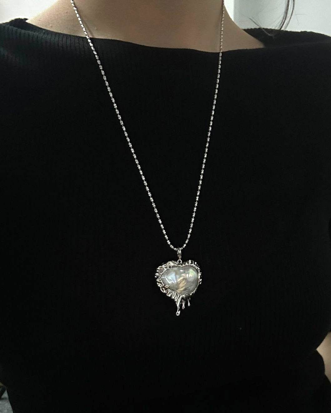 Private Treasure · Heirloom · Pendant - SOLIS