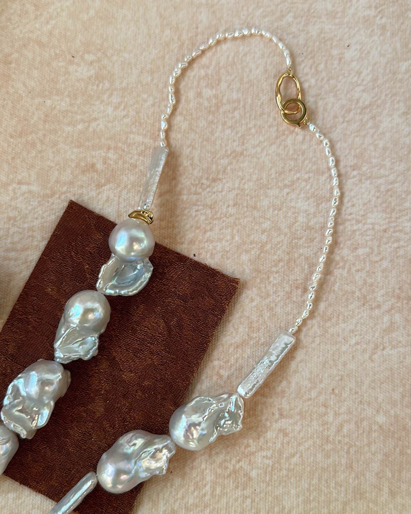 Baroque Sculpt Necklace - SOLIS