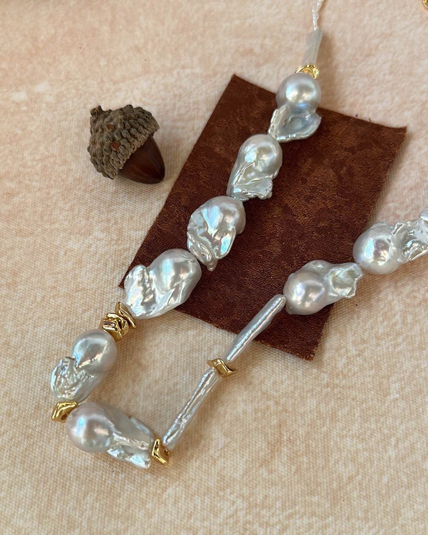 Baroque Sculpt Necklace - SOLIS