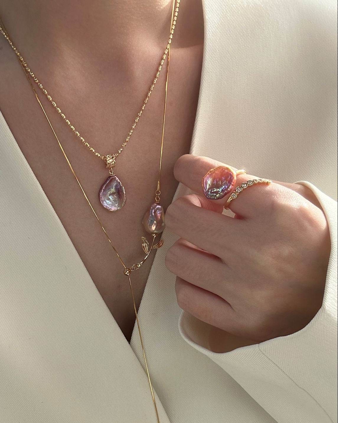 Petals of Light Ring - SOLIS