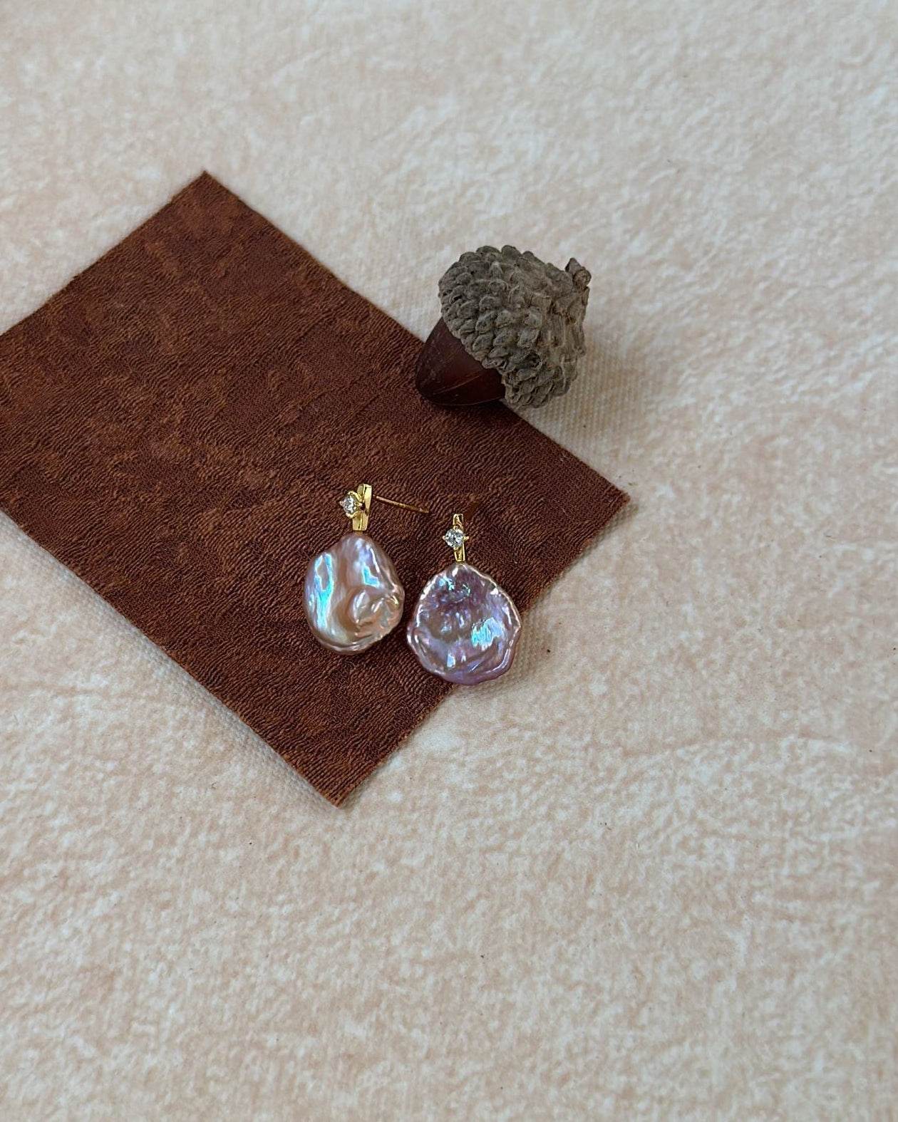 Petals of Light Stud Earrings - SOLIS