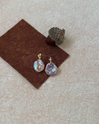 Petals of Light Stud Earrings - SOLIS