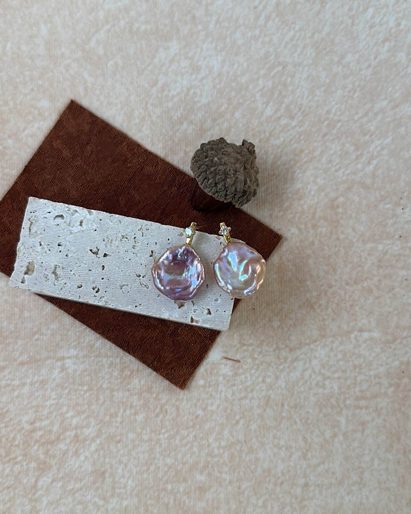 Petals of Light Stud Earrings - SOLIS