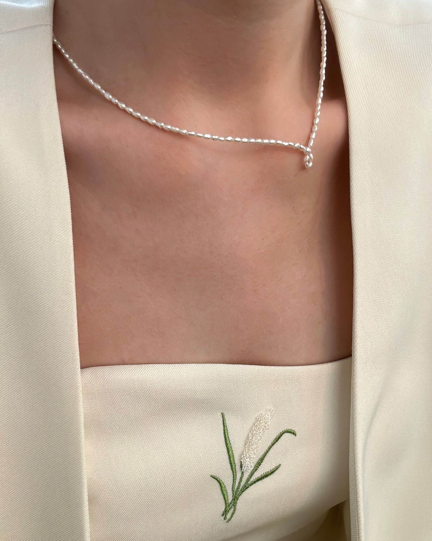 Mini Pearl Beam Necklace - SOLIS