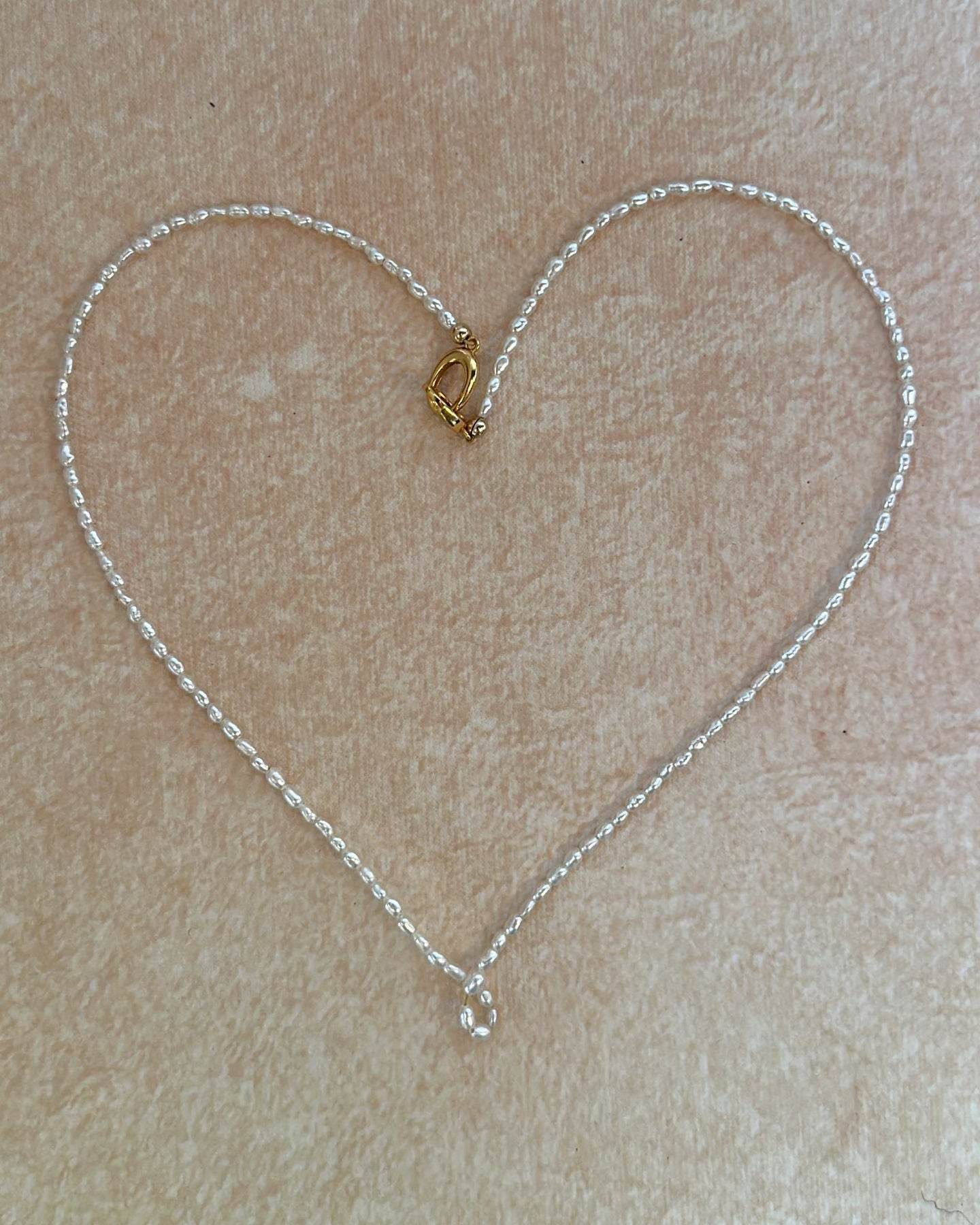 Mini Pearl Beam Necklace - SOLIS