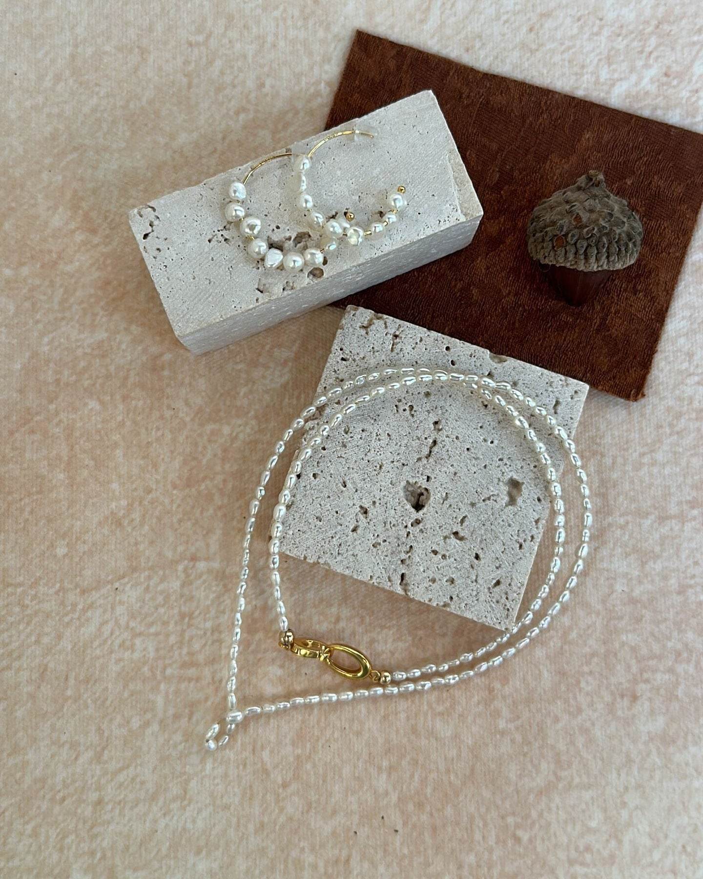 Mini Pearl Beam Necklace - SOLIS