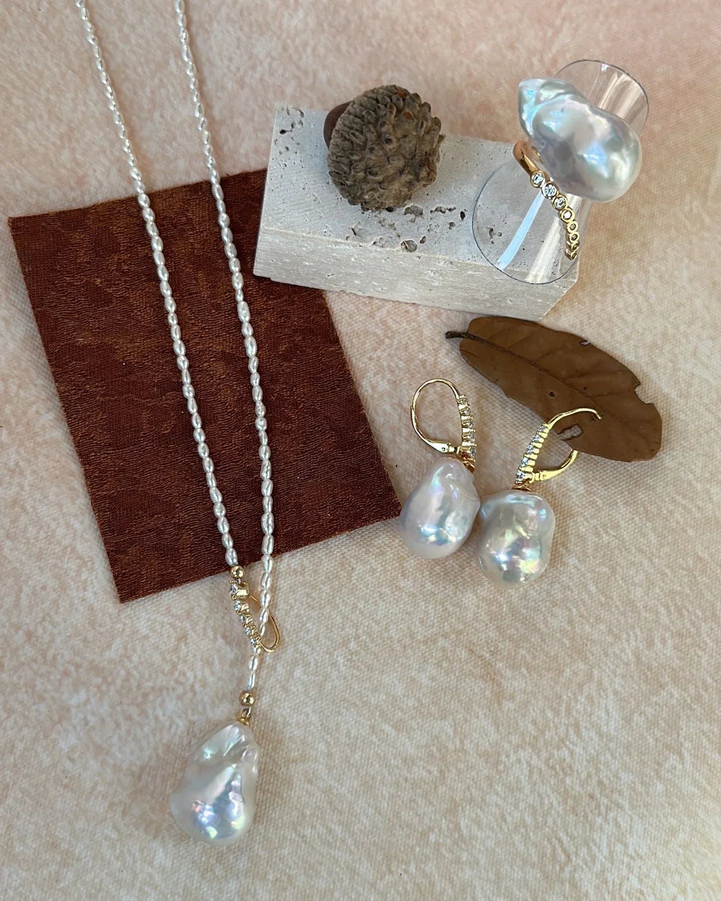 Baroque Still Necklace - SOLIS MOOD