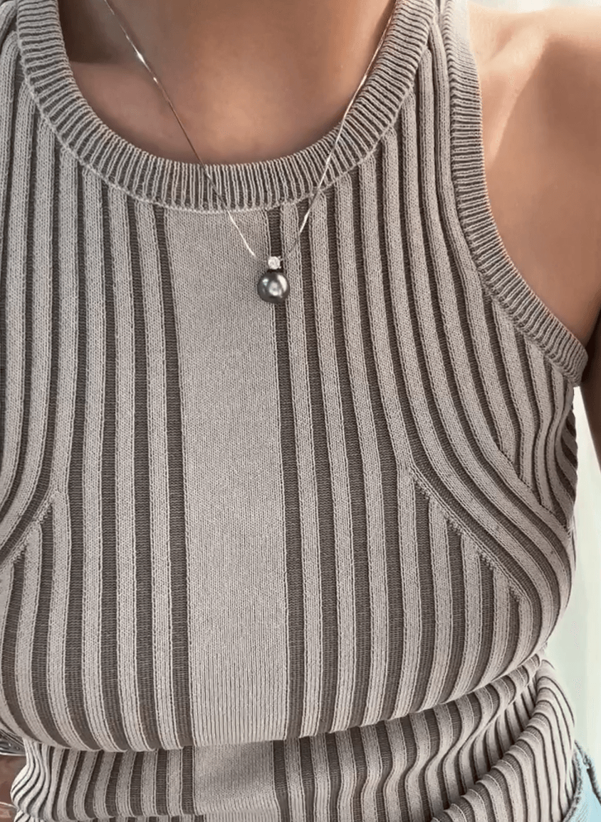 Private Treasures · Tahitian zircon necklace - SOLIS