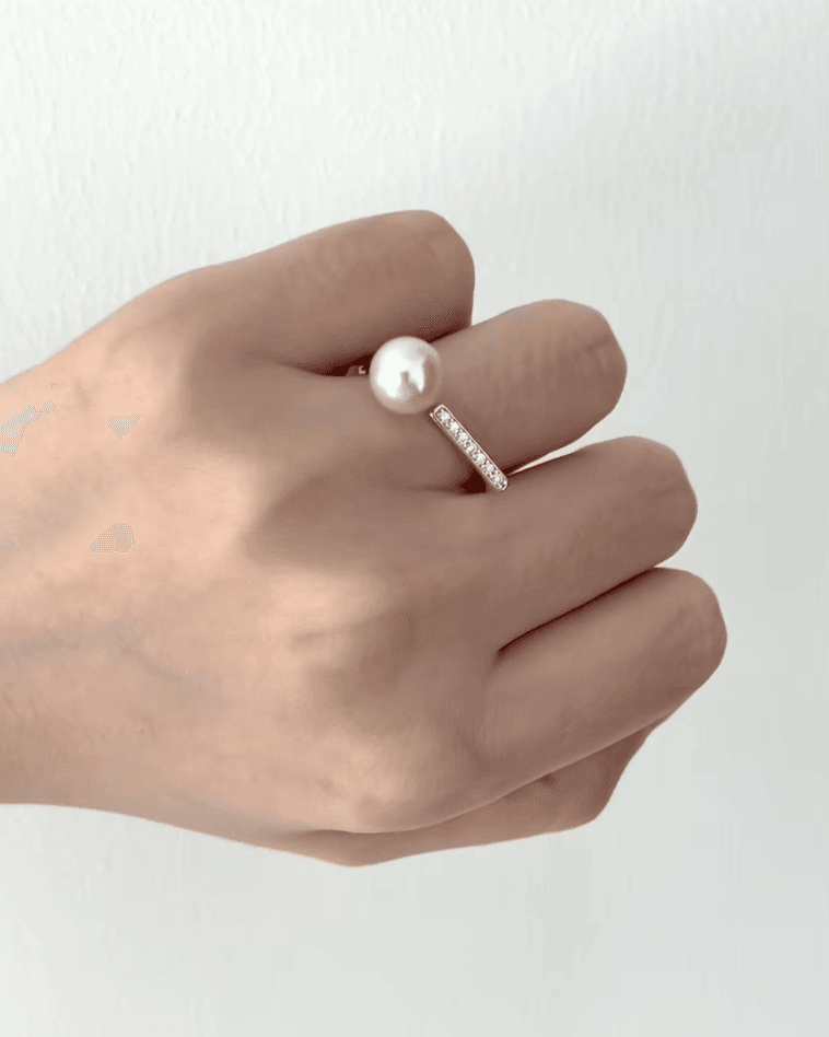 Geometric Pearl Ring - SOLIS